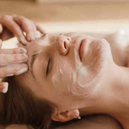 Lux Facial